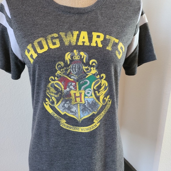 Hogwarts Harry Potter Ladies Large Shirt - Picture 5 of 7